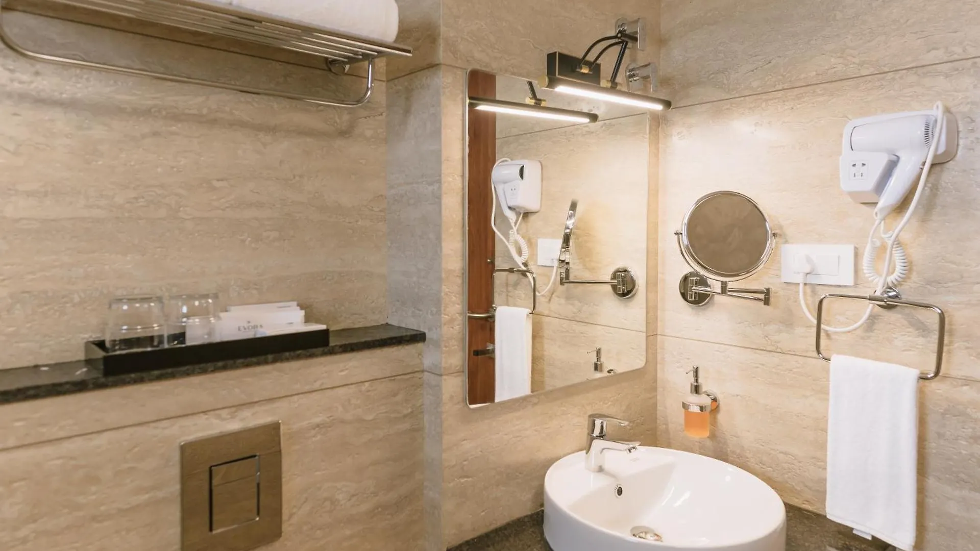 Evora Resort And Spa Ambalavayal 4*,  印度