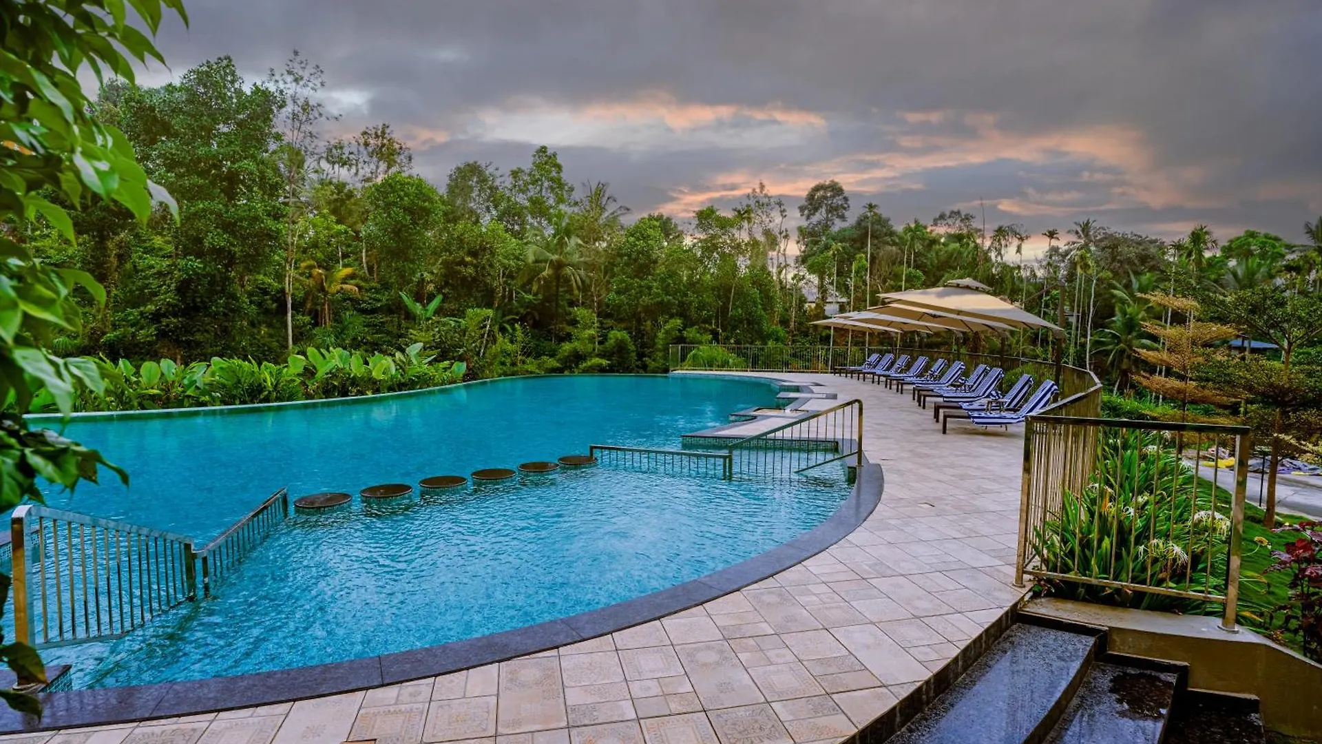 Evora Resort And Spa Ambalavayal